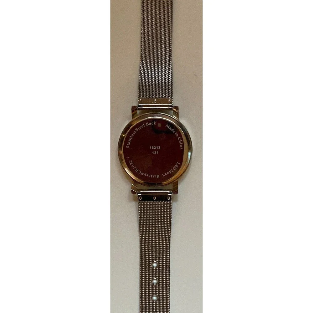 SMART WATCH Men/Women UNBRANDED Silver Strap